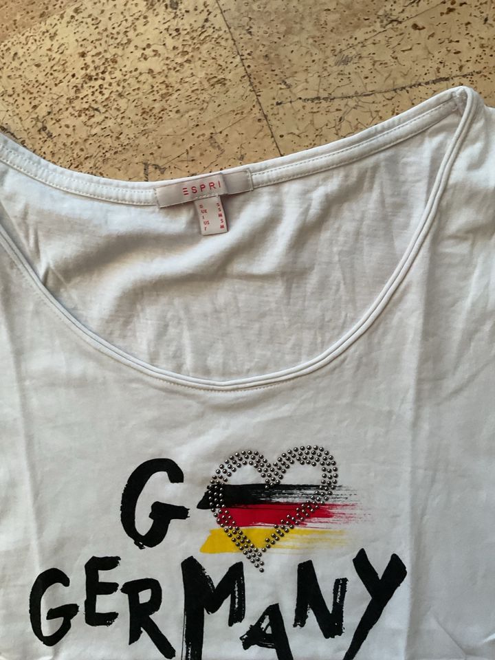 T-Shirt mit Aufdruck in Gaggenau