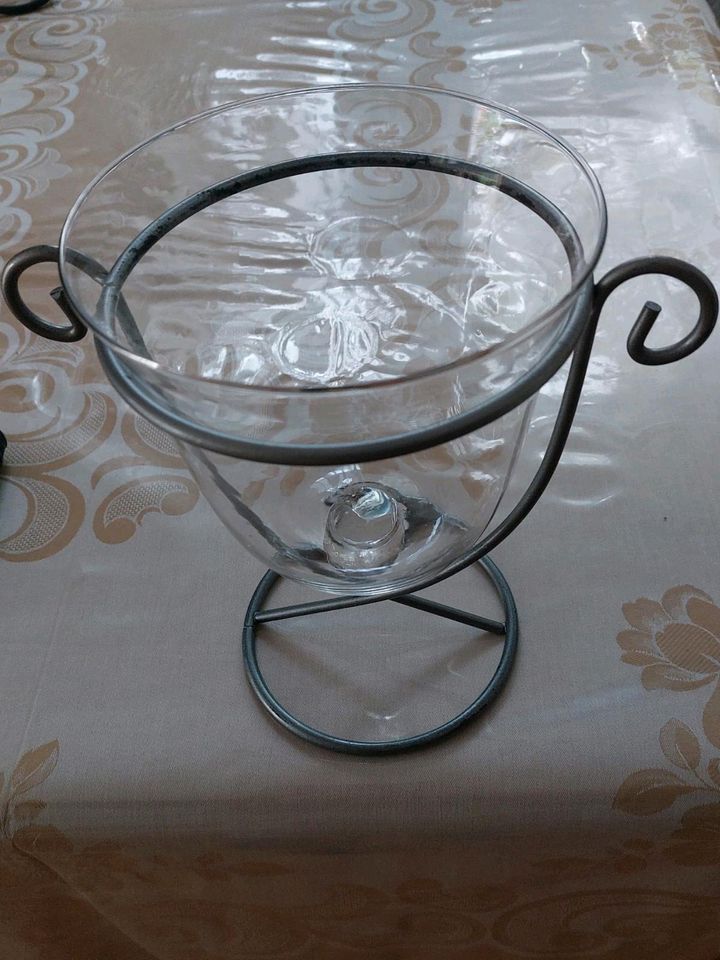 Vase, Metall Glas, Pokal, Deko in Nürnberg (Mittelfr)