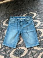 Jeans Bermudas Damen NEU Gr.40 Rheinland-Pfalz - Weilerbach Vorschau