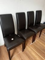 Vier schwarze Esszimmer Stühle zu verschenken! Nordrhein-Westfalen - Gelsenkirchen Vorschau