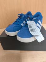 Neue original Adidas Sneaker/ 37,5 Niedersachsen - Aurich Vorschau
