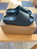 Yeezy Slides Onyx Gr.46 US M 11 Adidas Bayern - Moosinning Vorschau