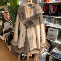 Penny Lane Coat // Fellmantel // beige + hellbraun // S Berlin - Charlottenburg Vorschau