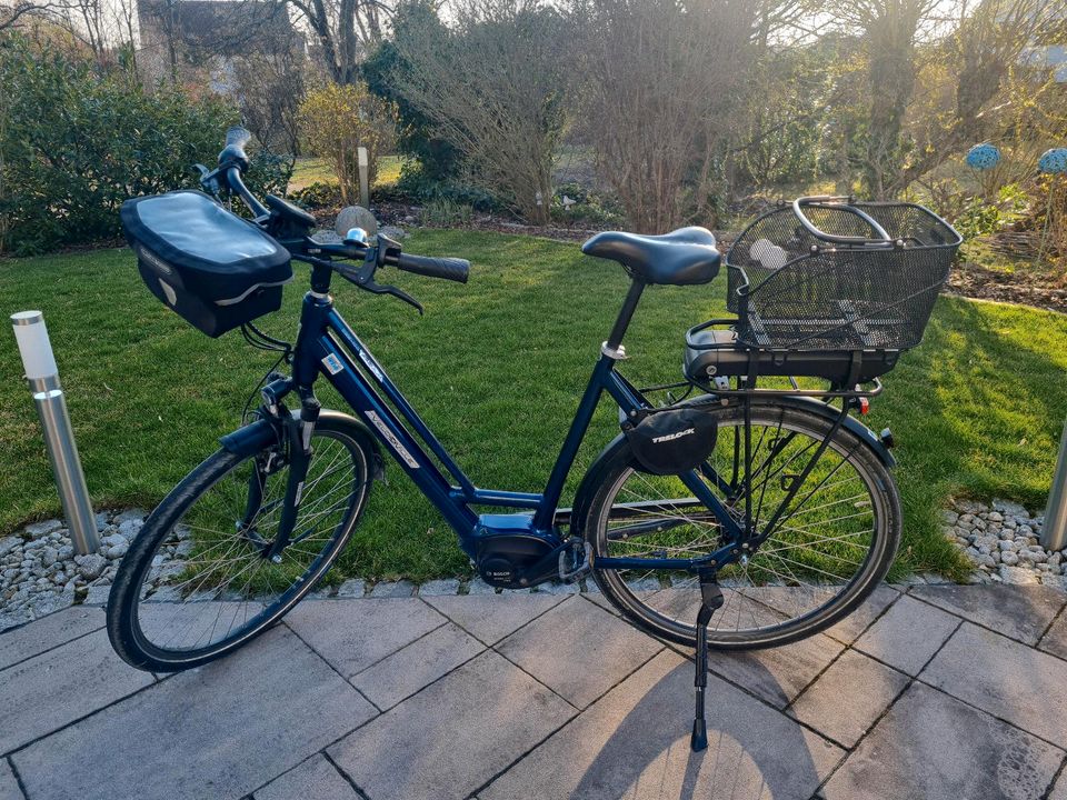 VELO DE VILLE E-BIKE CEB400 RH60 in Höchstadt