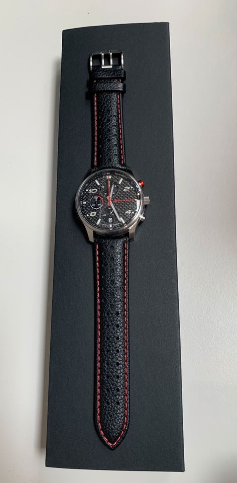 Audi Sport Chronograph Carbon, Herren Uhr in Lingen (Ems