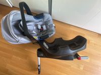 Britax Römer Baby-Safe 2 i-size mit Isofix-Basis top Zustand Kr. München - Unterhaching Vorschau