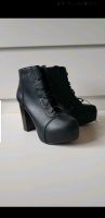 Schwarze Leder Stiefeletten • Neu • Black • Leder • Lederimitat • Hessen - Kassel Vorschau