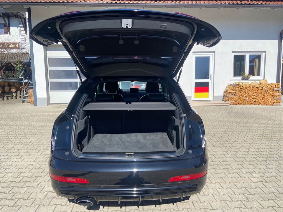 Audi RSQ3 8U in Hutthurm