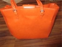 Damen Handtasche Caprisa aus Italien neu Leder Sachsen-Anhalt - Lutherstadt Wittenberg Vorschau