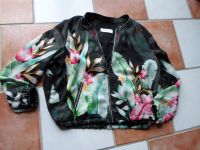 Gerry Weber Bluson schwarz mit Blumen Größe 40 / 42 Rheinland-Pfalz - Ochtendung Vorschau