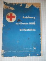 DDR Verbandskastenanleitung 1974 Anleitung zur ersten Hilfe Sachsen - Triebel Vorschau