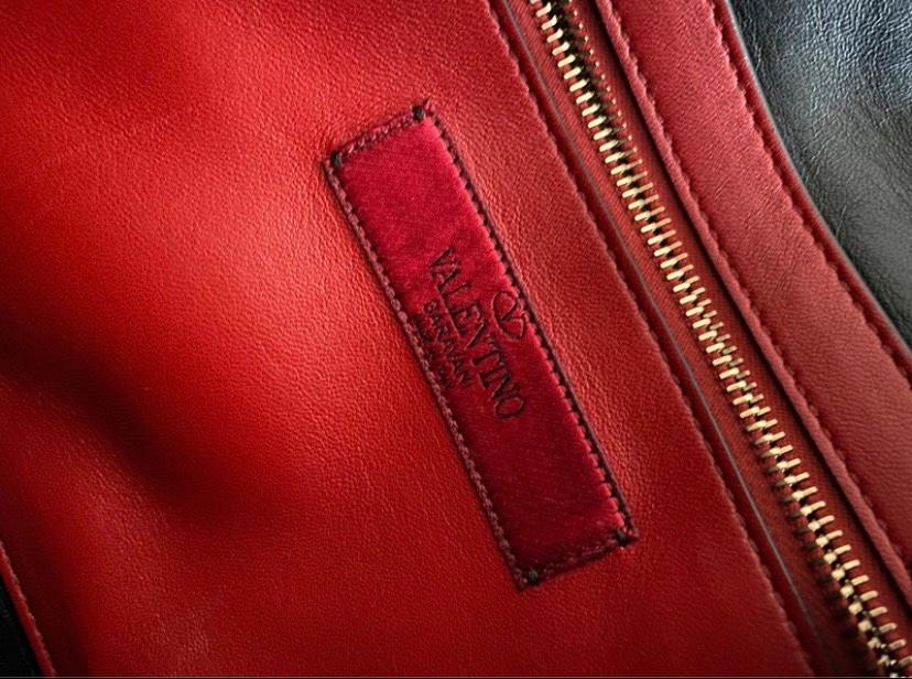 Valentino mittelgroße Rockstud Spike aus Nappaleder in München