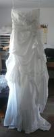 Brautkleid Hochzeitskleid A-Linie weiß Größe XL 42 Haarschmuck Sachsen - Roßwein Vorschau
