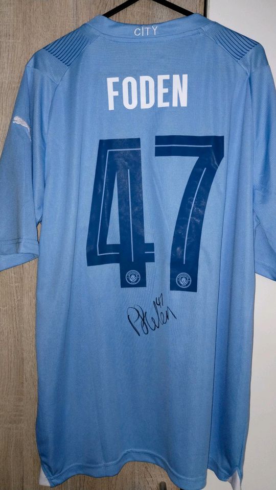 Original Autogramm Handsigniert Phil Foden Manchester City Trikot in Lichtenfels