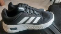 Adidas cloudfoam Turnschuh Gr.39,5  wie neu Hessen - Neuhof Vorschau