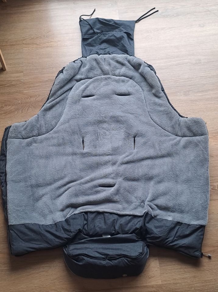 Warmer Fußsack / Schlafsack (Kinderwagen, Autositz) von Fillikid in Deggingen