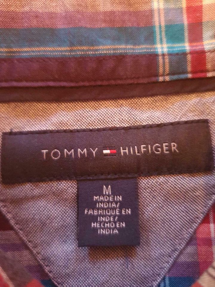 Hemd "Tommy Hilfiger " Größe M in Eich