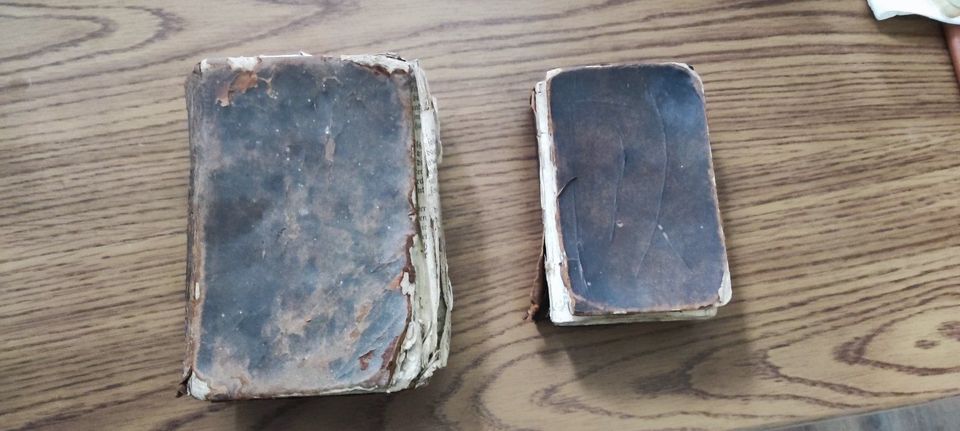 Antike antiquarische Bibel, christliche Schrift in Bretnig-Hauswalde