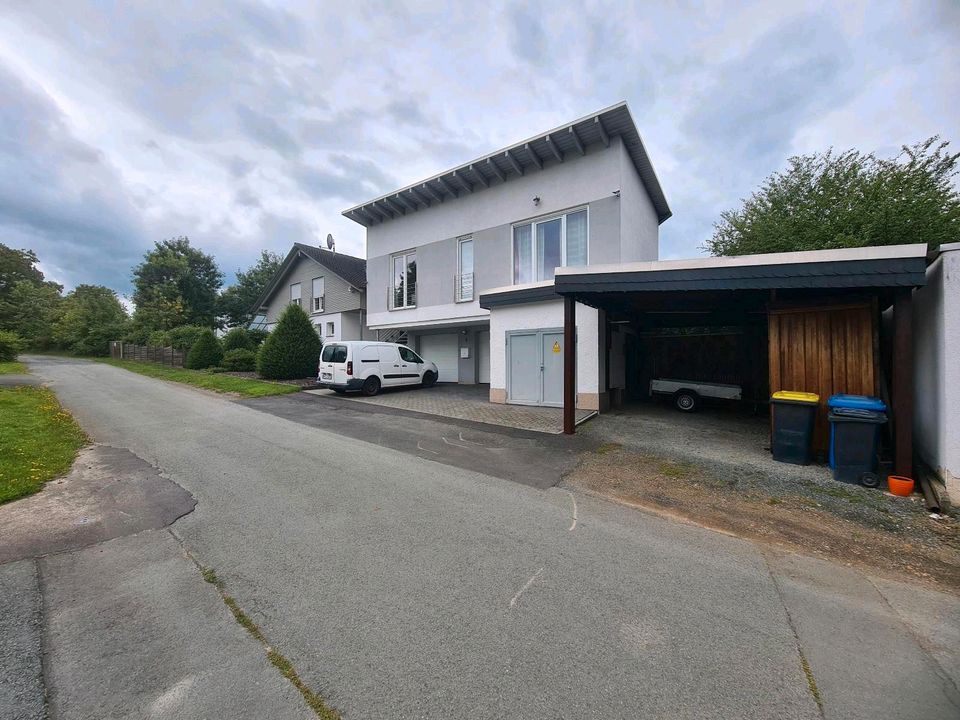 Einfamilienhaus mit Nebenwohngebäude,Zwei in einem! in Gladenbach