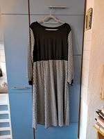 Kleid mit Hahnentritt Nordrhein-Westfalen - Hürth Vorschau