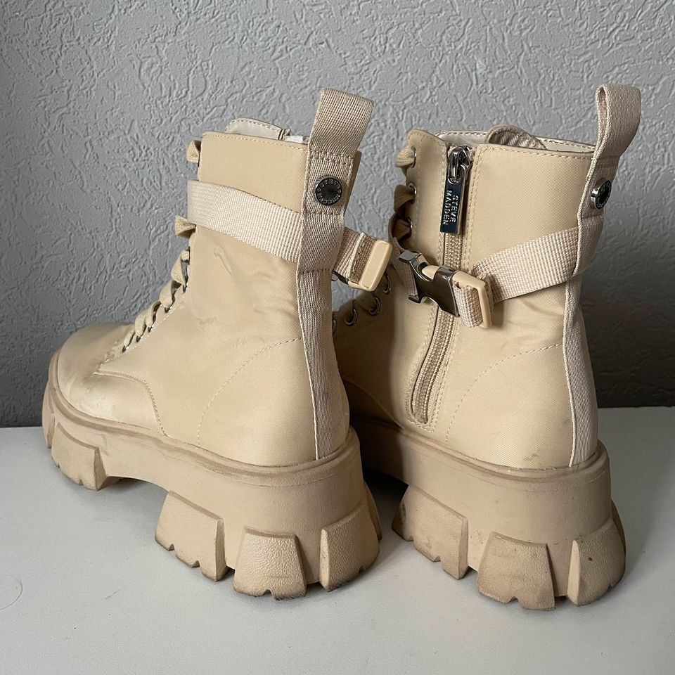 Steve Madden Tanker P Sand Größe 38 Damen Stiefeletten Beige in Mannheim