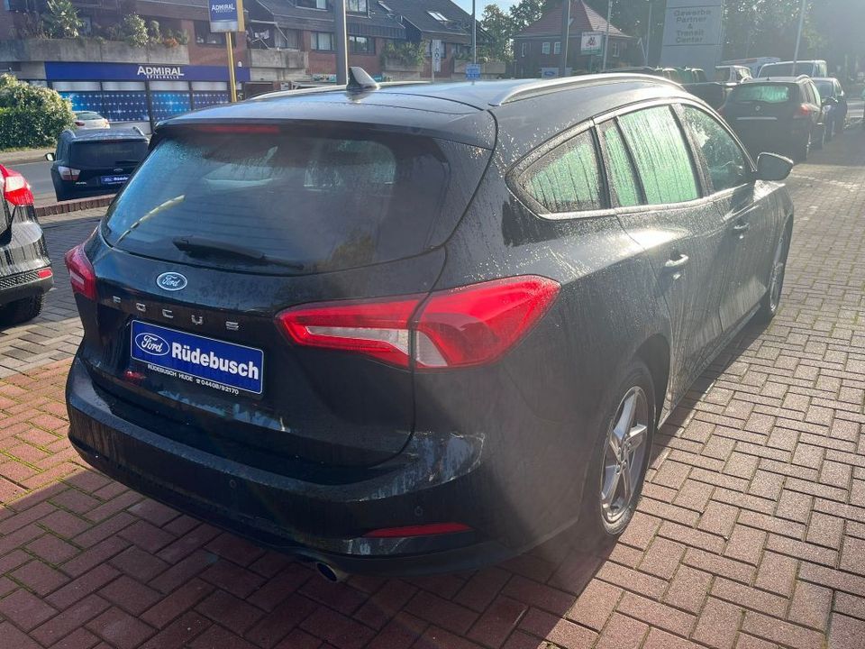 Ford Focus Turnier 2.0 l EcoBlue Cool & Connect Aut. in Hude (Oldenburg)
