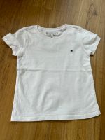 Tommy Hilfiger T-Shirt Gr.98 Nordrhein-Westfalen - Steinhagen Vorschau