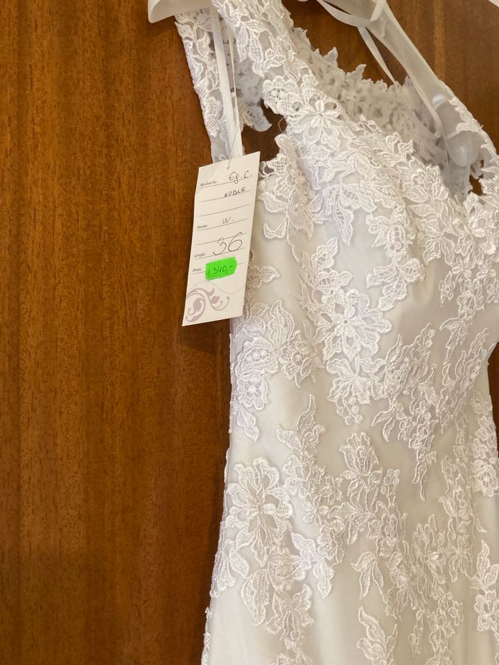 Hochzeitskleid Brautkleid Größe 36 neu in Weil am Rhein
