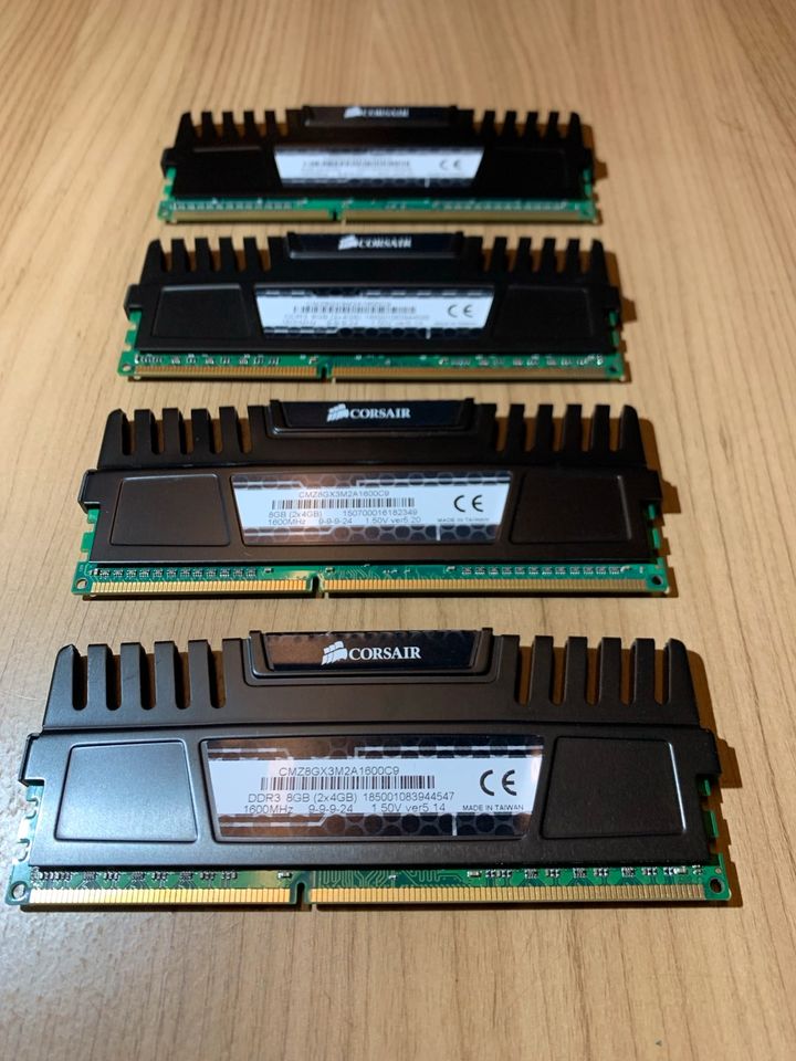 Corsair Vengeance 4x4GB = 16GB Dual Channel DDR3 Memory Kit in Nienburg (Weser)