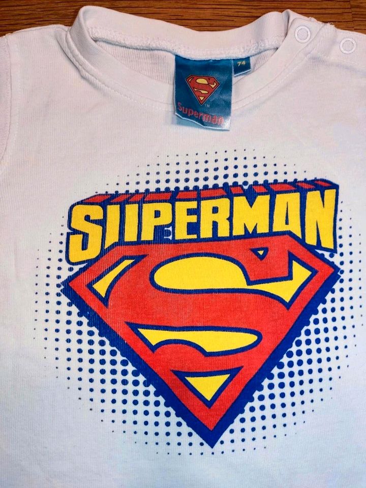 Superman T-Shirt in Größe 74 - original wear in Ludwigsfelde