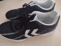 Herren Hummel Sportschuhe Größe 43 selten benutzt *TOP* Bayern - Freising Vorschau