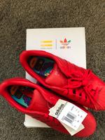 Adidas supercolor red gr. 42 Limited Edition Essen - Essen-Ruhrhalbinsel Vorschau