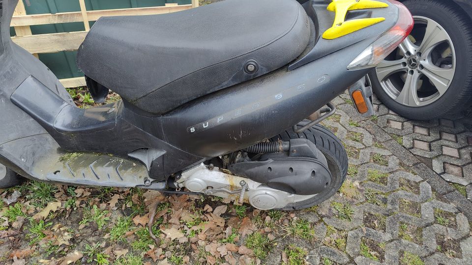 Kymco Super 950 in Holzgerlingen