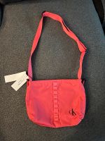 Calvin Klein Jeans Tasche Umhängetasche Pink Neu mit Etikett ! Düsseldorf - Eller Vorschau