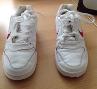 Sneaker Schuhe Nike AQ1779-103 Ebernon low Gr. 37,5, gut erhalten Nordrhein-Westfalen - Werl Vorschau