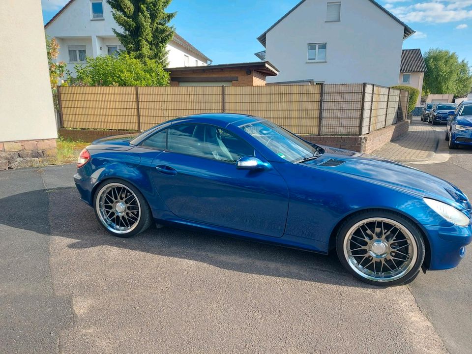 Mercedes Benz SLK in Kleinwallstadt