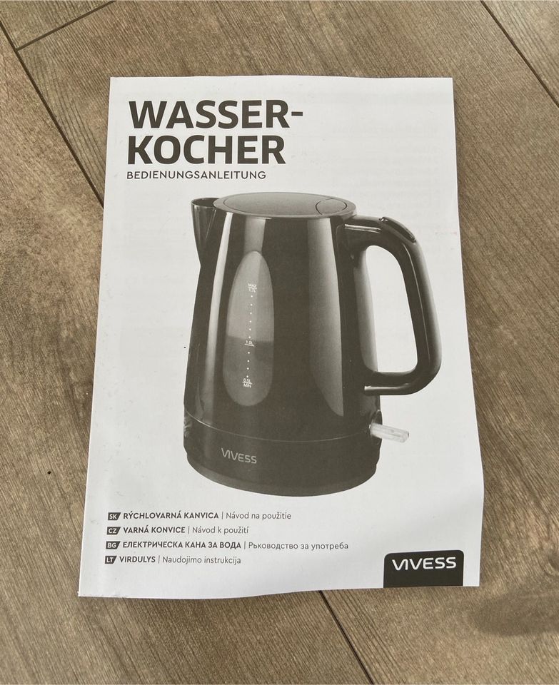 Wasserkocher schwarz, 1,7 Liter, Vivess in Solms