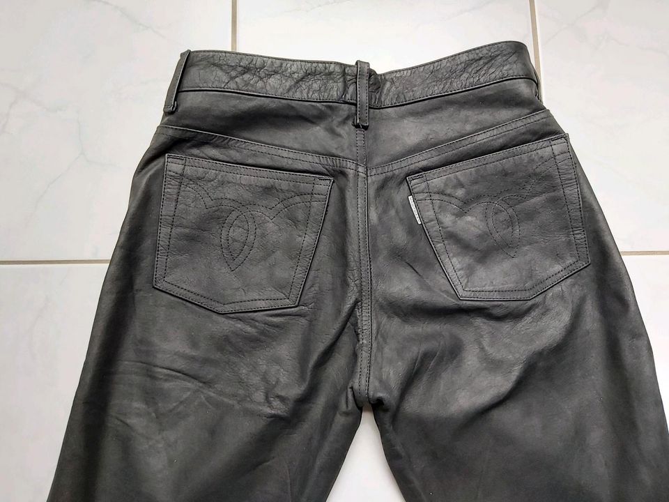 Echt Lederhose Herren schwarz gefüttert, Gr. 31/M in Saarbrücken