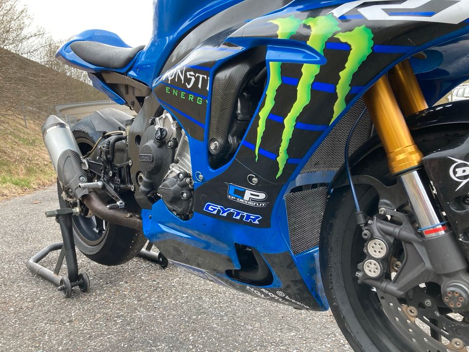 Yamaha R1 RN32 in Kiefersfelden