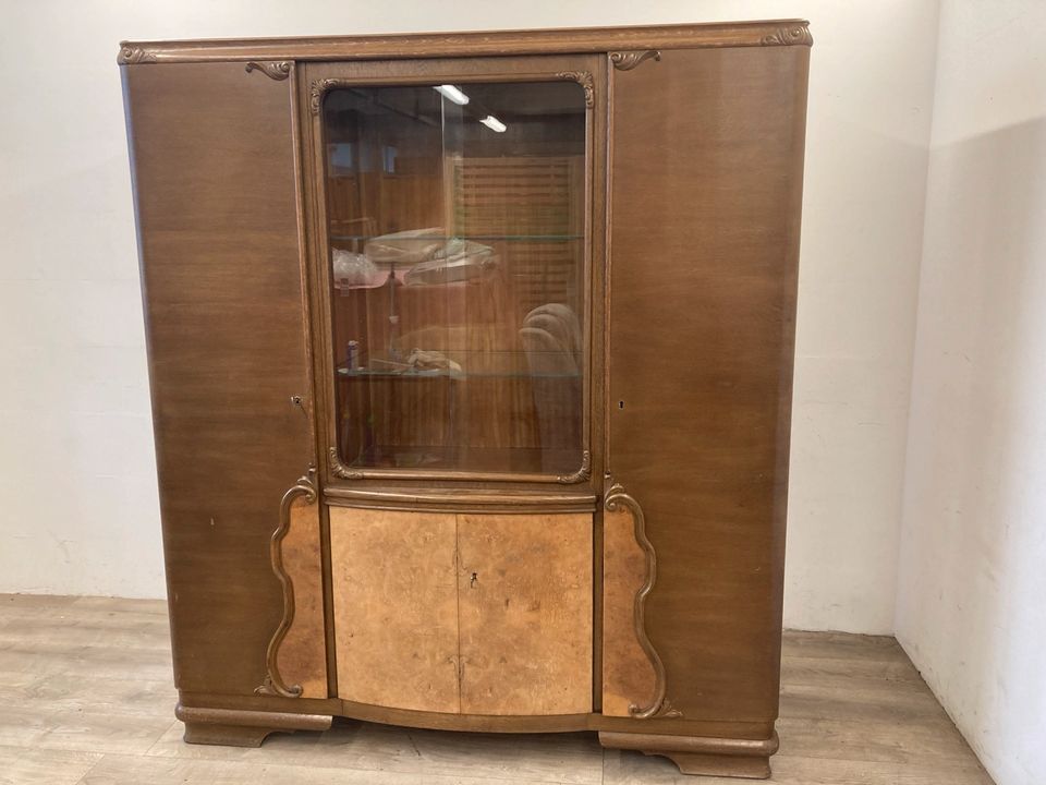 #A Bücherschrank Antik Holz DDR Glasvitrine Wohnzimmer Buffet in Burgstädt