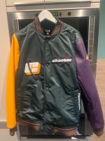 Jacke im Stil einer Baseballjacke  Größe S Leipzig - Leipzig, Südvorstadt Vorschau