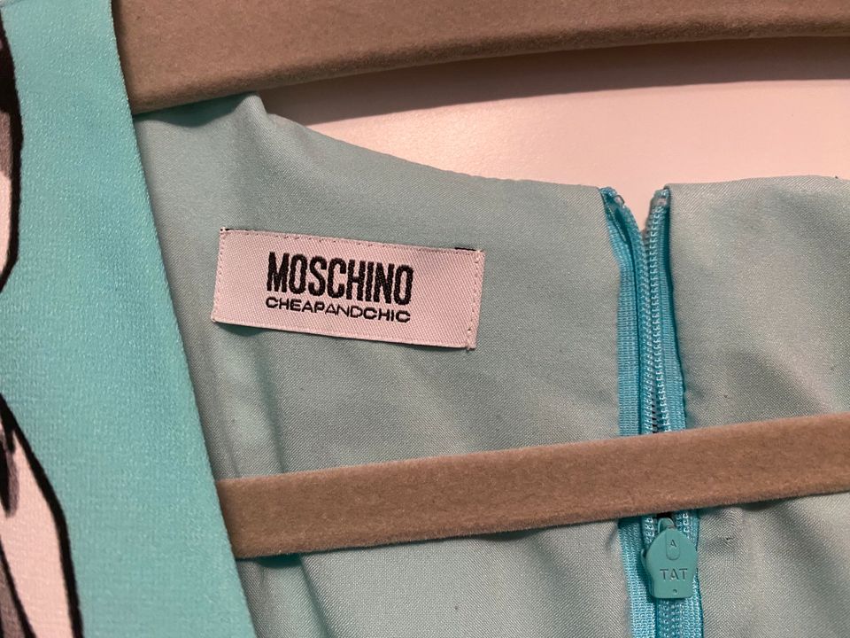 Orig. Moschino Kleid 42 in Baden-Baden