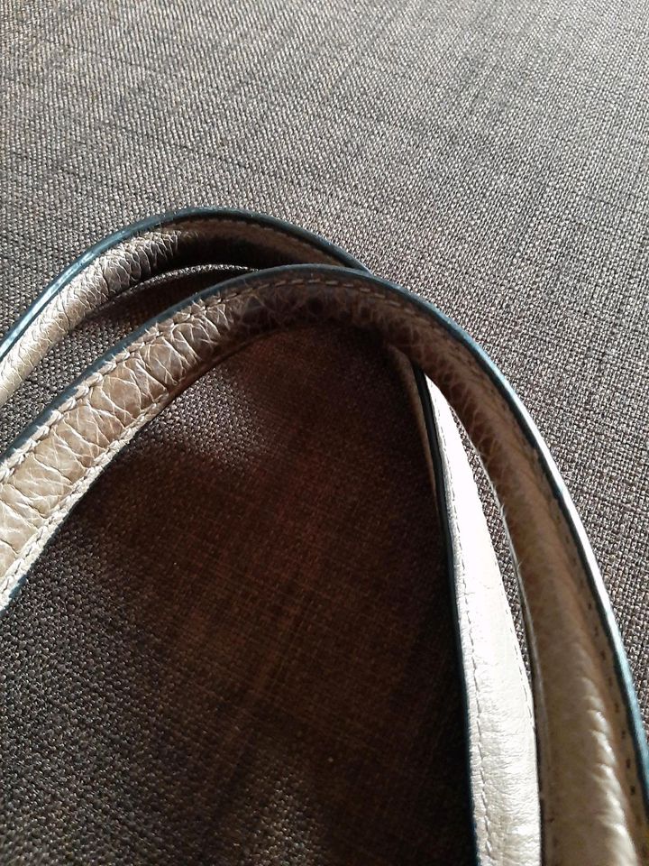 Liebeskind Ledertasche beige in Langgöns