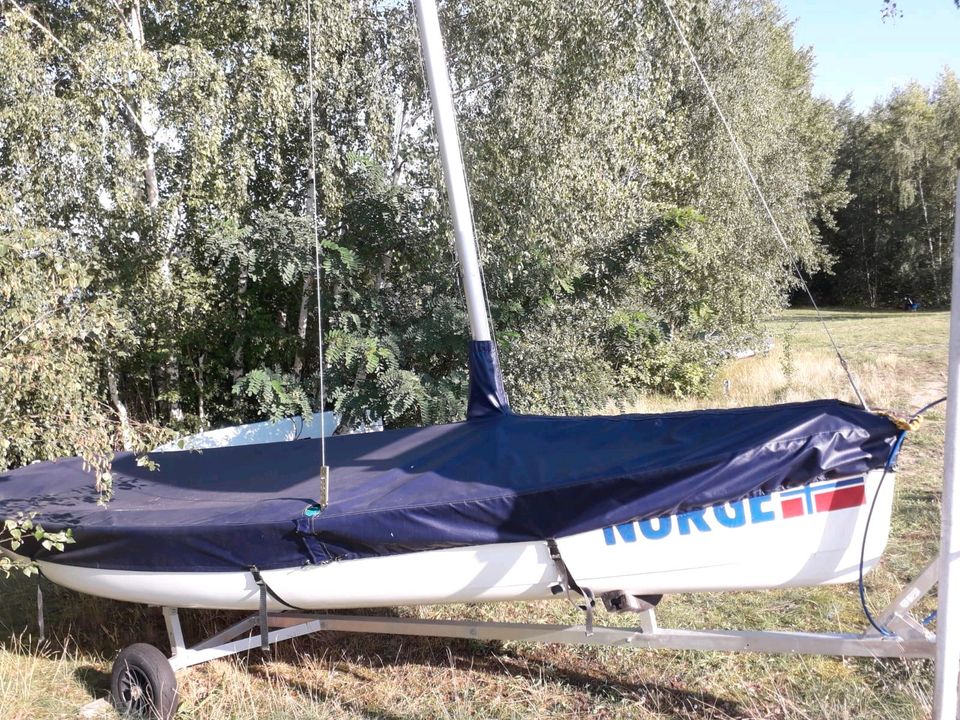 Segelboot Eikplast 2, Baujahr 1970 in Leipzig