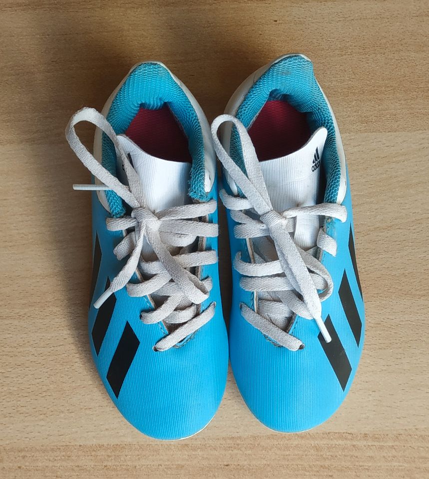 Adidas F35361 Fußballschuh Größe 28 Kinder Jungen Jungs Mädchen in Biesenthal