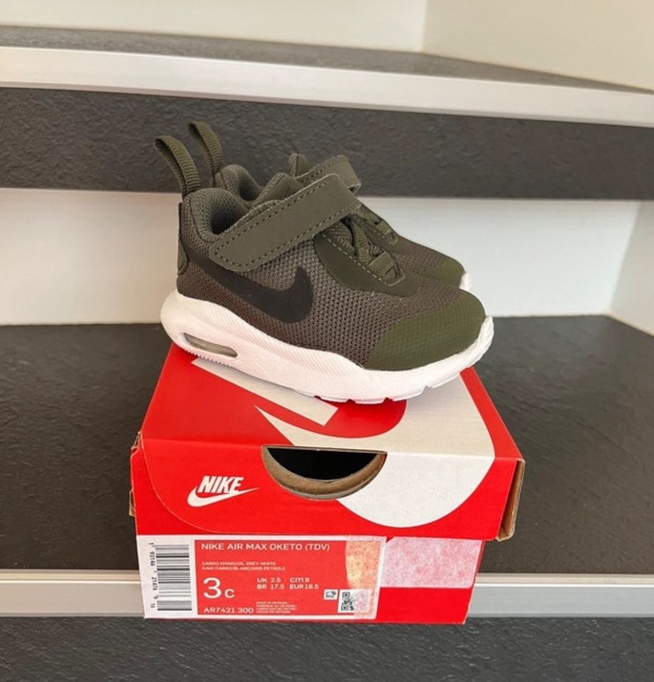 Nike Gr 18,5 Neu in Pfungstadt