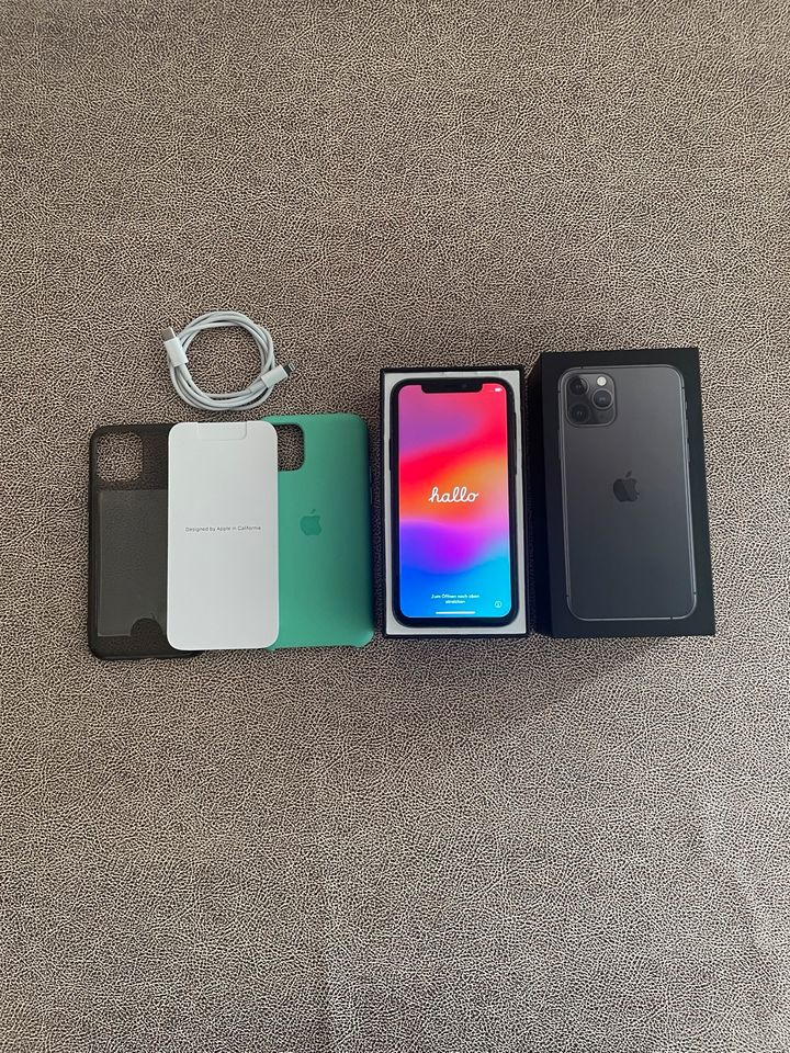 iPhone 11 Pro 256 gb in Frankfurt am Main