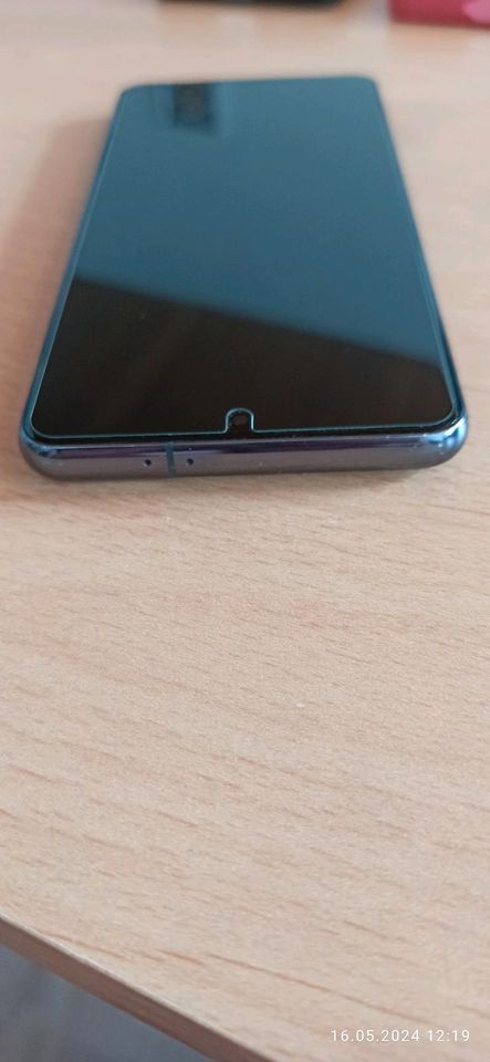 Tausche Samsung Galaxy S21 5G EE gegen Xiaomi in Dortmund