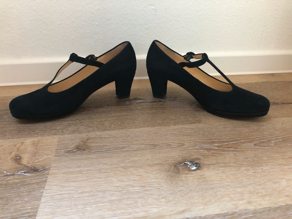 Gabor Pumps High Heels Gr.3,5 (36) Riemchen schwarz Wildleder in Oldenburg