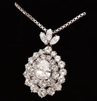 großer Topfen Diamant 9,55ct Anhänger Brillant Collier Schleswig-Holstein - Glücksburg Vorschau